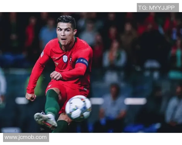 全球足球十大巨星排行榜 揭晓谁是足坛最强者 全球足球十大巨星排行榜 揭晓谁是足坛最强者