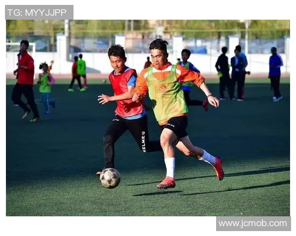 日本足球明星风采抢眼 绽放璀璨辉煌 日本足球明星风采抢眼 绽放璀璨辉煌